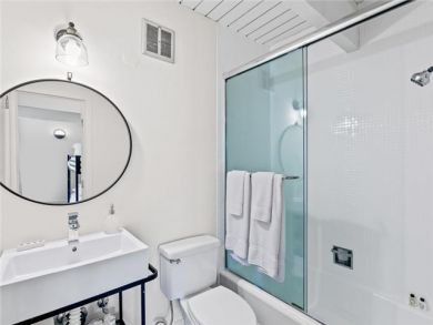 Malibu Luxury Rental Sleeps 12 Guests.